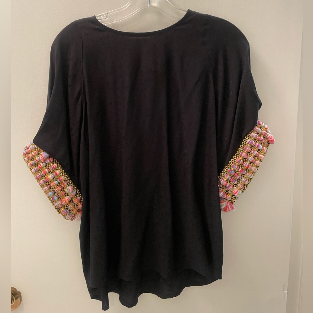 KOCH BLACK BLOUSE WITH STAR DETAILS SIZE SMALL
